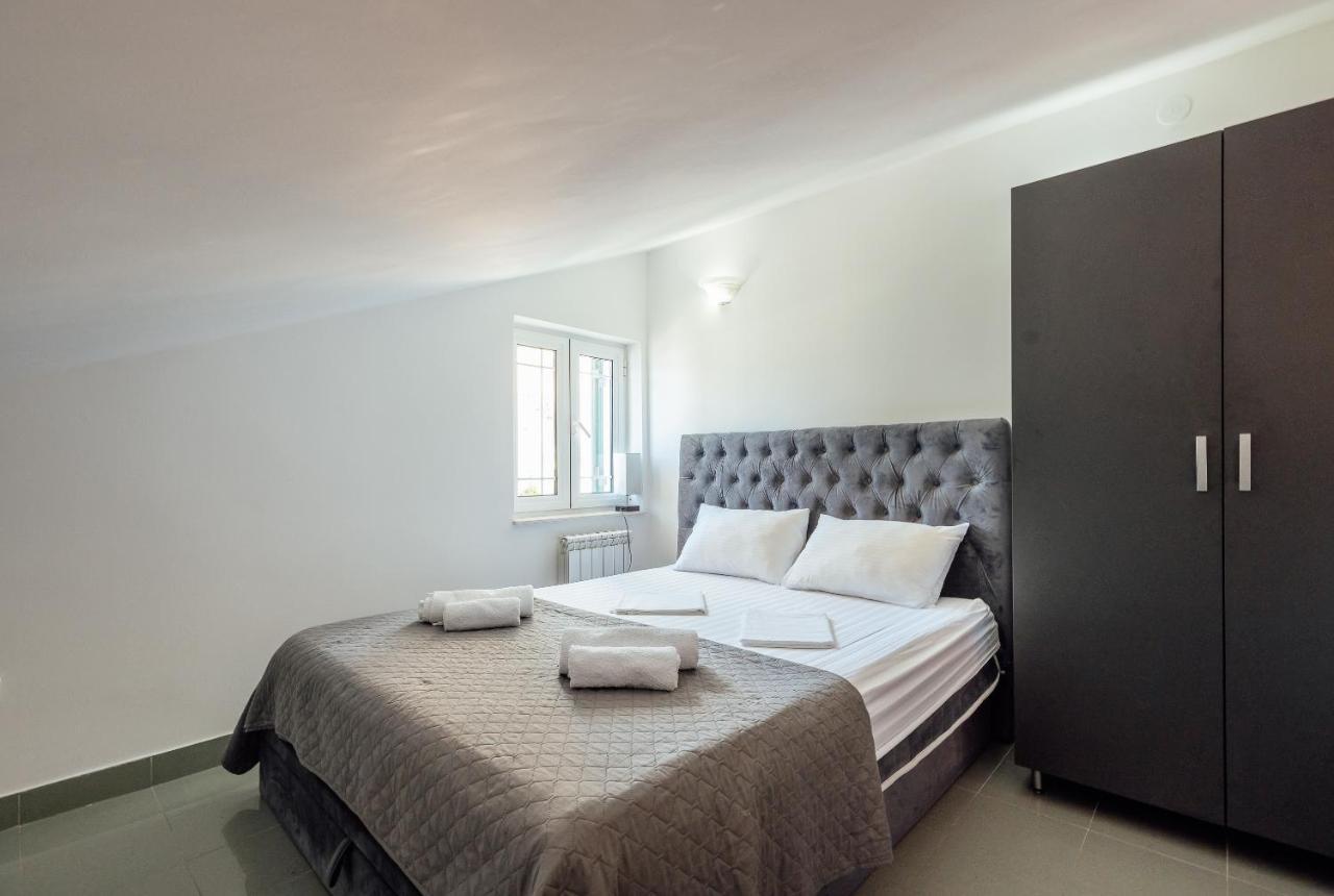 Palma Apartments Херцег-Нови Экстерьер фото